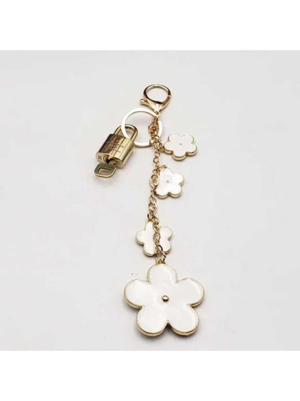 LV Gold Padlock Authentic 🔑 Luxury Bag Charm w/ Unbranded Flower Keychain - Picture 2 of 6